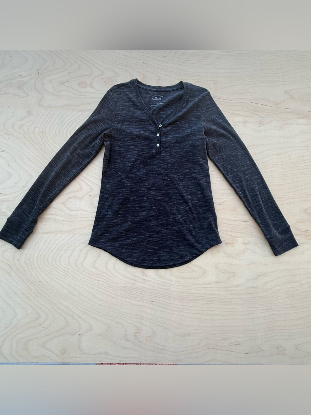 GH Bass Black Charcoal Marled Henley Long Sleeve Top Shirt size M Casual Basic